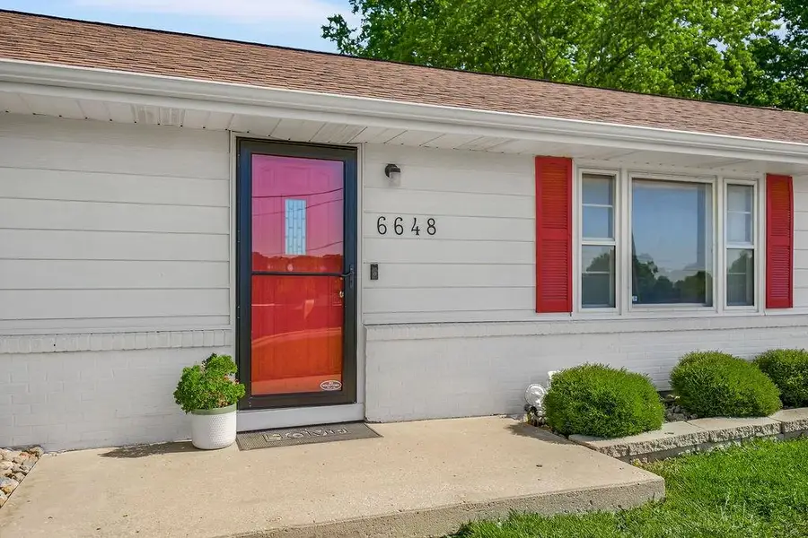 6648 Cleveland Avenue, Kansas City, KS 66104 - #2