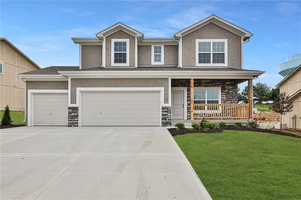 2523 SW Mitchell Street, Oak Grove, MO 64075