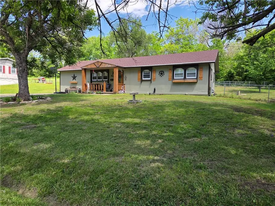 817 S Little Street, Fort Scott, KS 66701 - #3