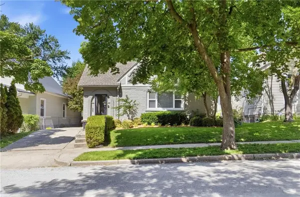6008 Charlotte Street, Kansas City, MO 64110