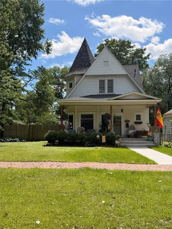 605 W Kansas Street, Pittsburg, KS 66762 - #1