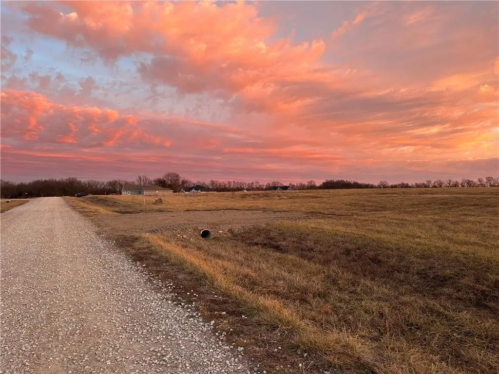 TBD SE 750 Th Road, Windsor, MO 65360 - #1