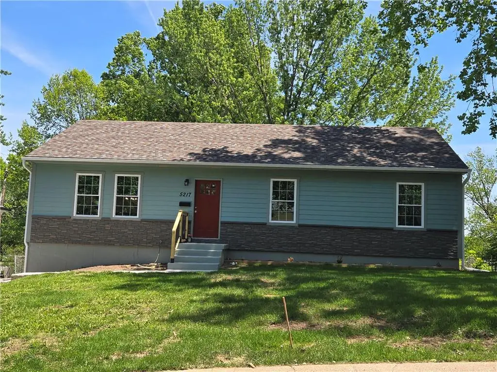 5217 N Smalley Avenue, Kansas City, MO 64119 - #1