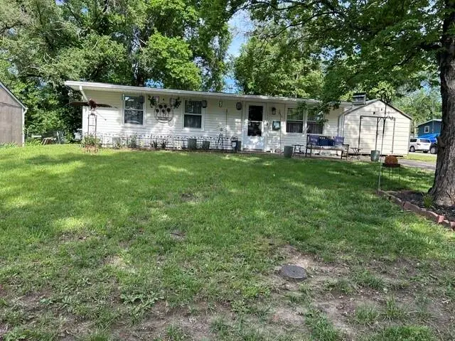 1328 E 16th Street, Lawrence, KS 66044 - #3