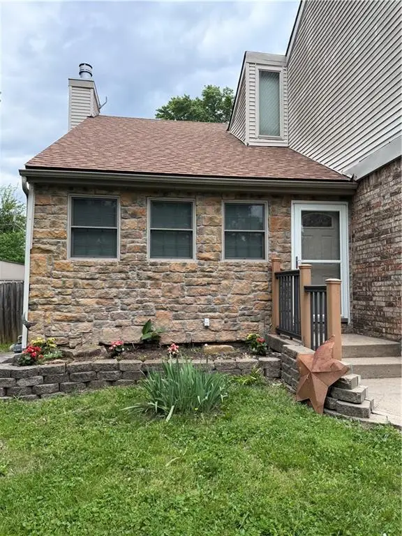 7239 N Bales Avenue, Gladstone, MO 64119 - #1