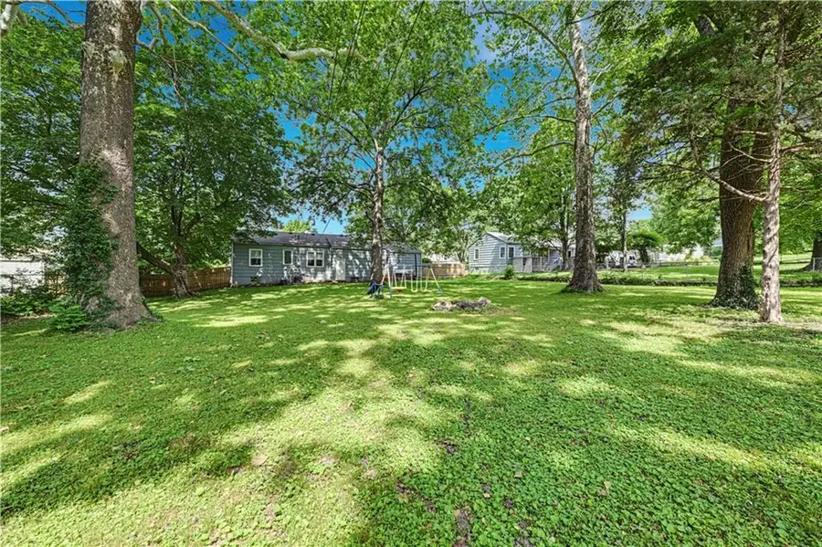 9715 Holmes Road, Kansas City, MO 64131 - #2