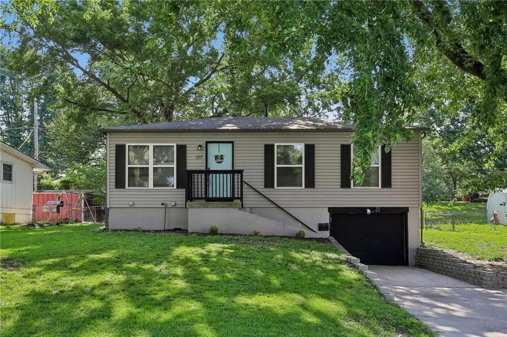 317 N Cochise Drive, Independence, MO 64056 - #1