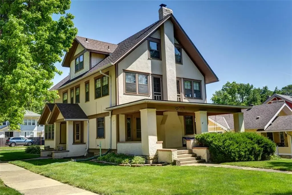 44 W 58th Terrace, Kansas City, MO 64113 - #1