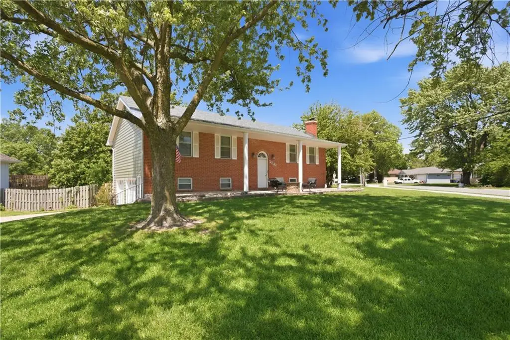 2300 NW 84th Terrace, Kansas City, MO 64154 - #1