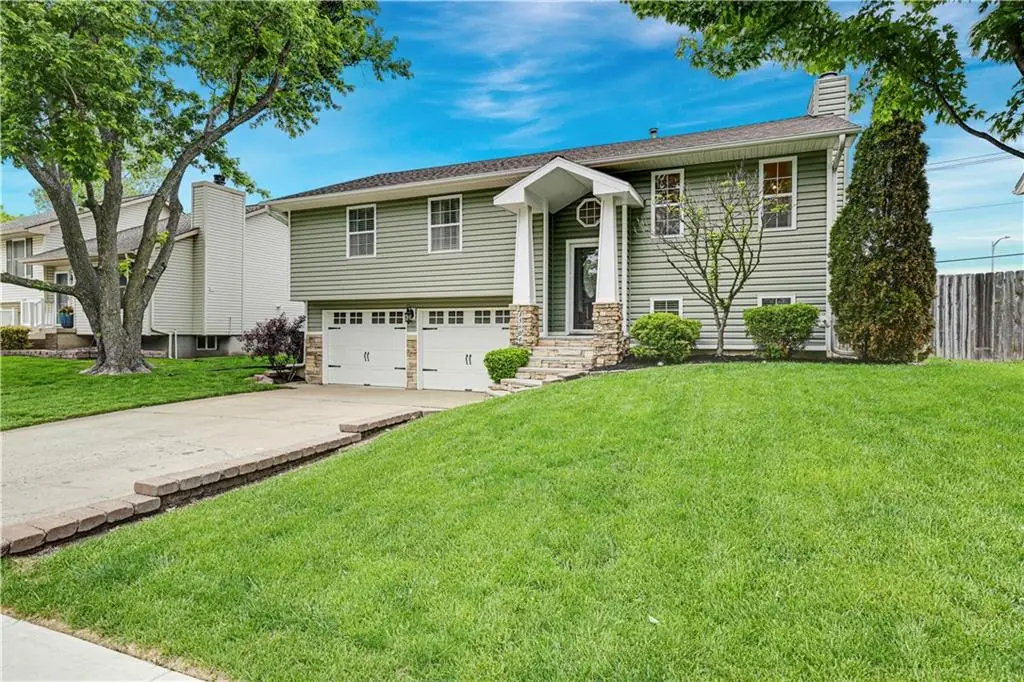 15604 W 151st Terrace, Olathe, KS 66062 - #1