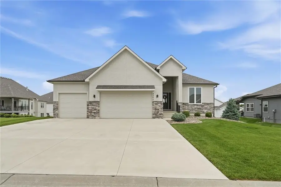 4205 NE Chapel Manor Drive, Lees Summit, MO 64064 - #2