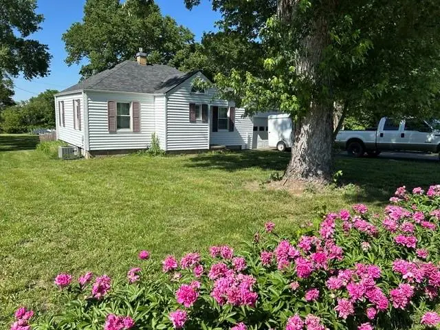 3434 SE 2nd Street, Topeka, KS 66607 - #3