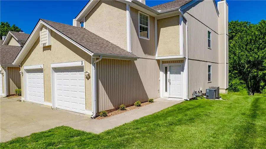 4612 NE Whispering Winds D Drive, Lees Summit, MO 64064 - #2