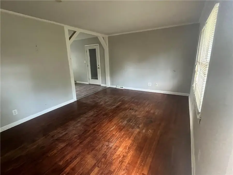 6010 E 149th Street, Grandview, MO 64030 - #3