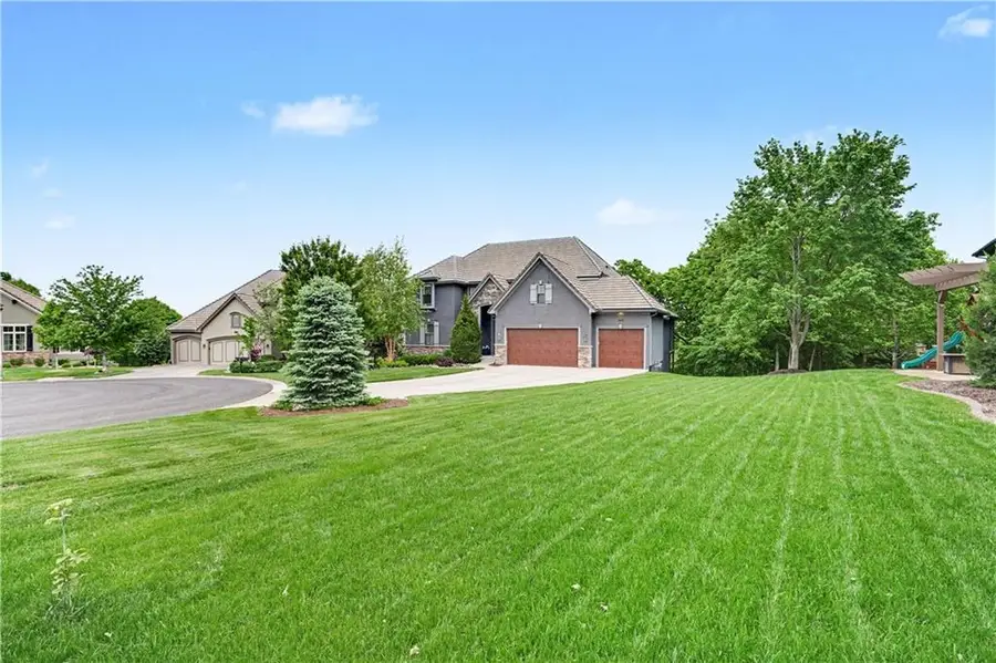 8831 Vista Drive, Lenexa, KS 66220 - #3