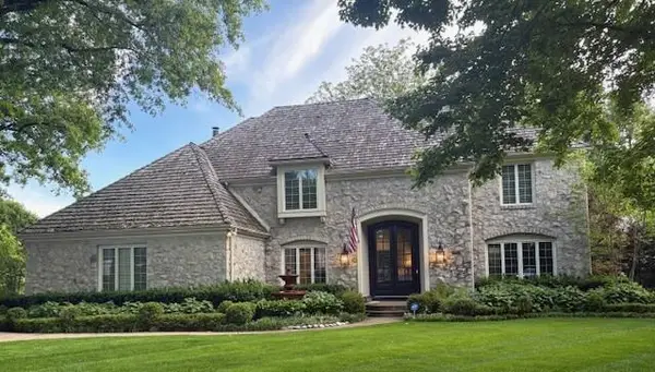 11804 Fairway Avenue, Leawood, KS 66211