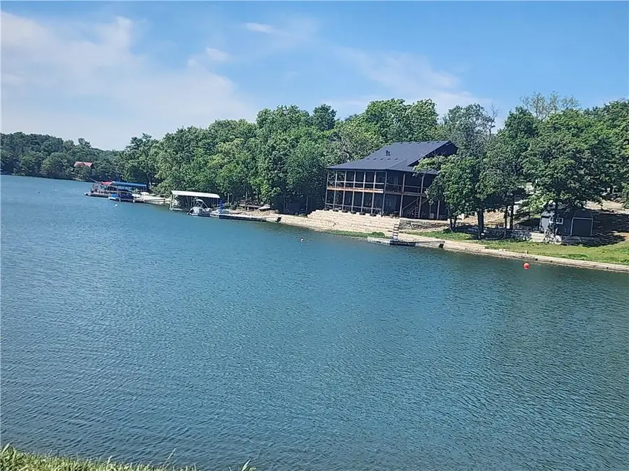34 Turner Drive, La Cygne, KS 66040 - #3