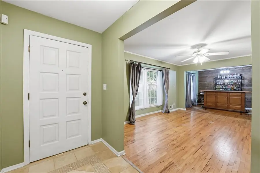 9947 Ballentine Street, Overland Park, KS 66214 - #3