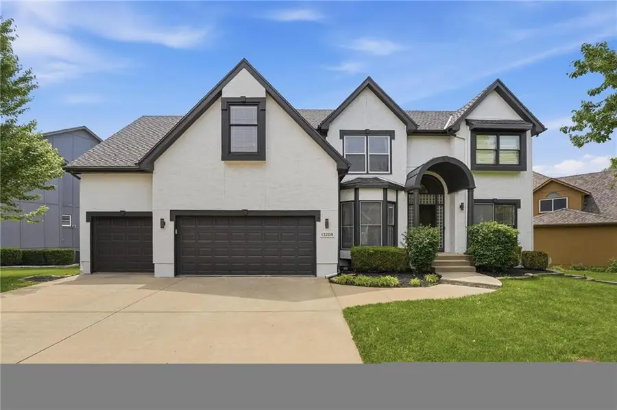 13206 Noland Street, Overland Park, KS 66213 - #2