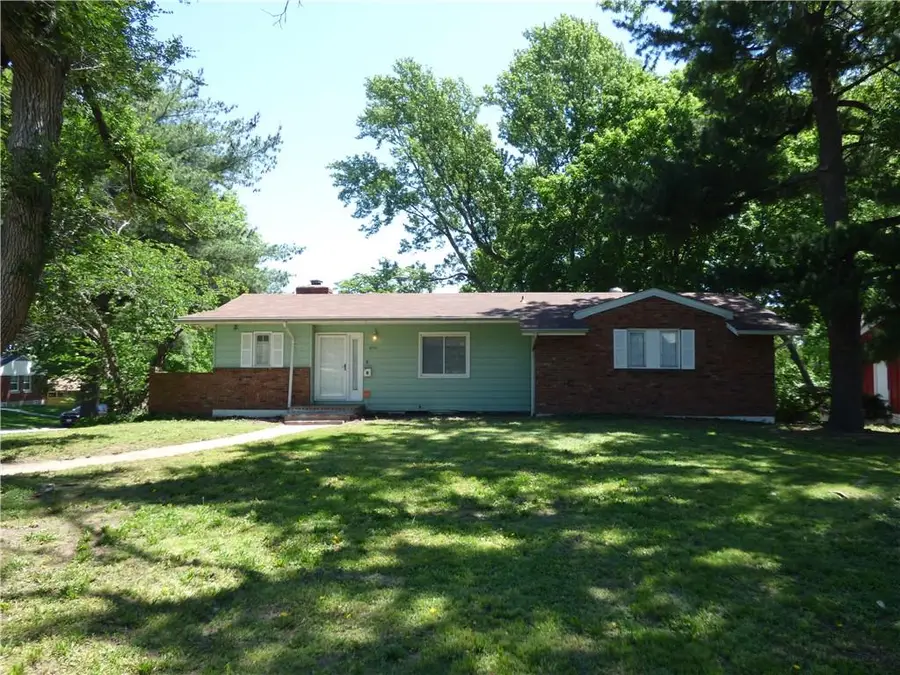 6101 Lane Avenue, Raytown, MO 64133 - #2