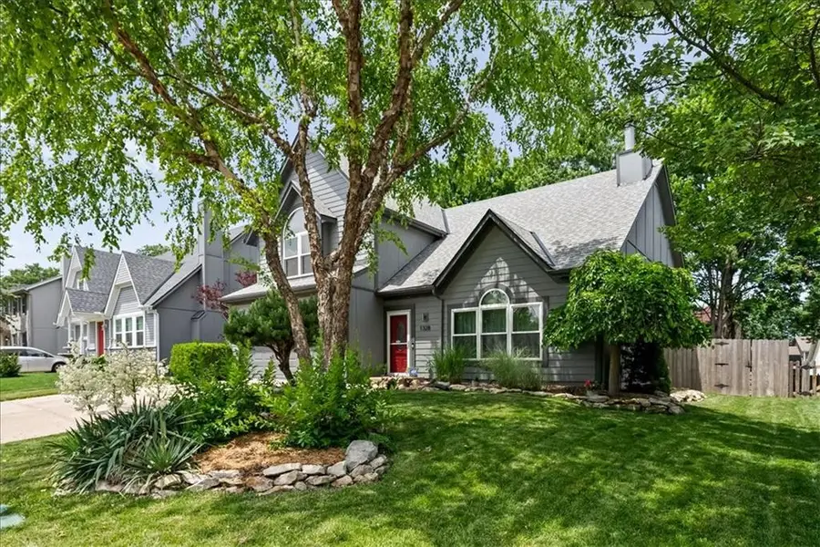 1328 E 154th Terrace, Olathe, KS 66062 - #3