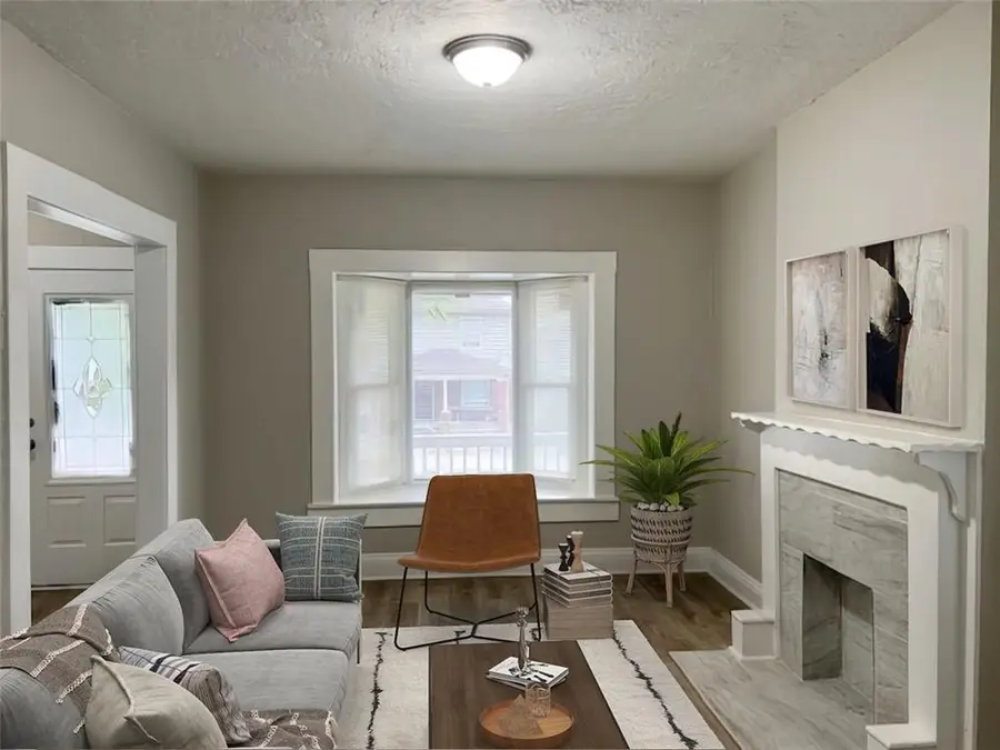 216 Askew Avenue, Kansas City, MO 64123 - #3