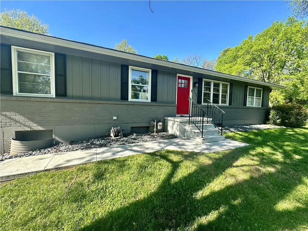 3437 NW Edgewater Trail, Kansas City, MO 64151 - #1