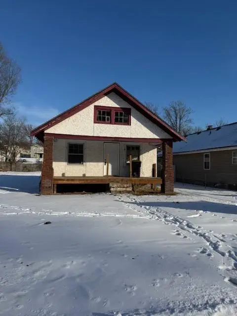 4111 Park Avenue, Kansas City, MO 64130 - #1