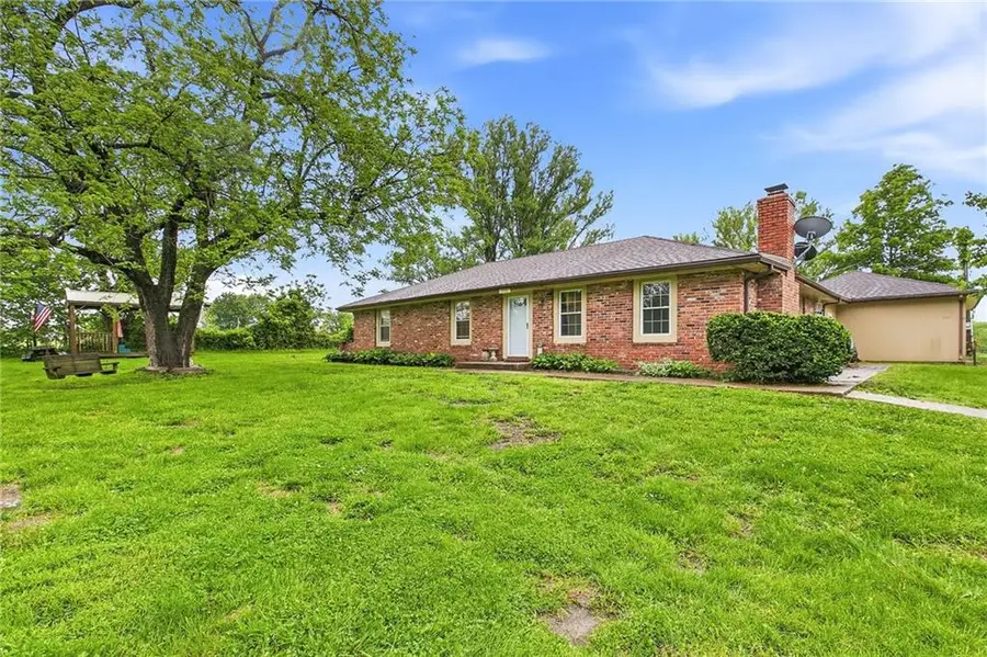 33701 E 275th Street, Garden City, MO 64747 - #2