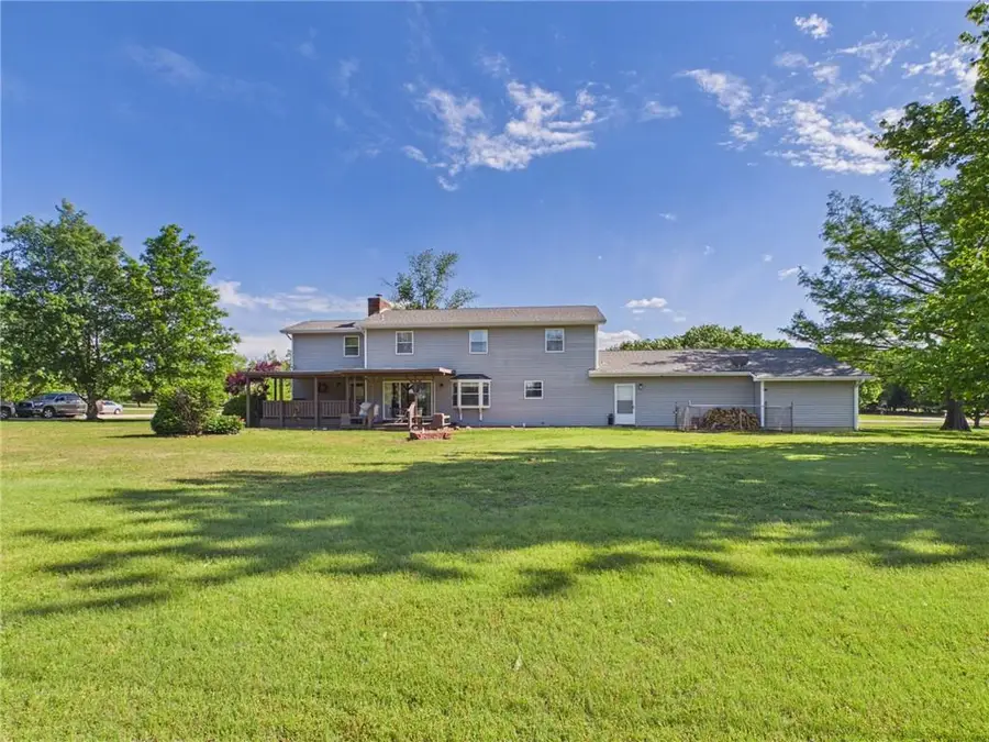 21 Golfview Drive, Fort Scott, KS 66701 - #3