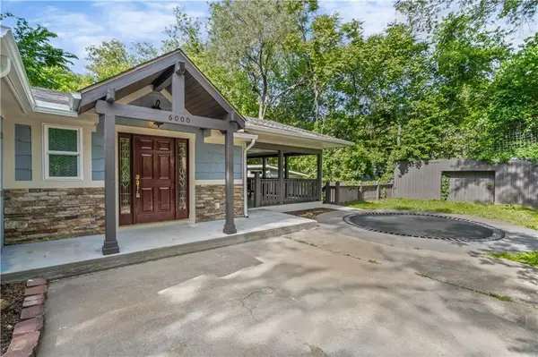 6000 E 10th Street, Kansas City, MO 64126