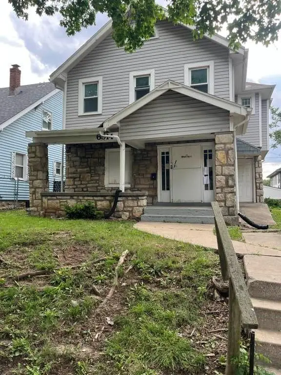 6914 Brooklyn Avenue, Kansas City, MO 64132 - #1