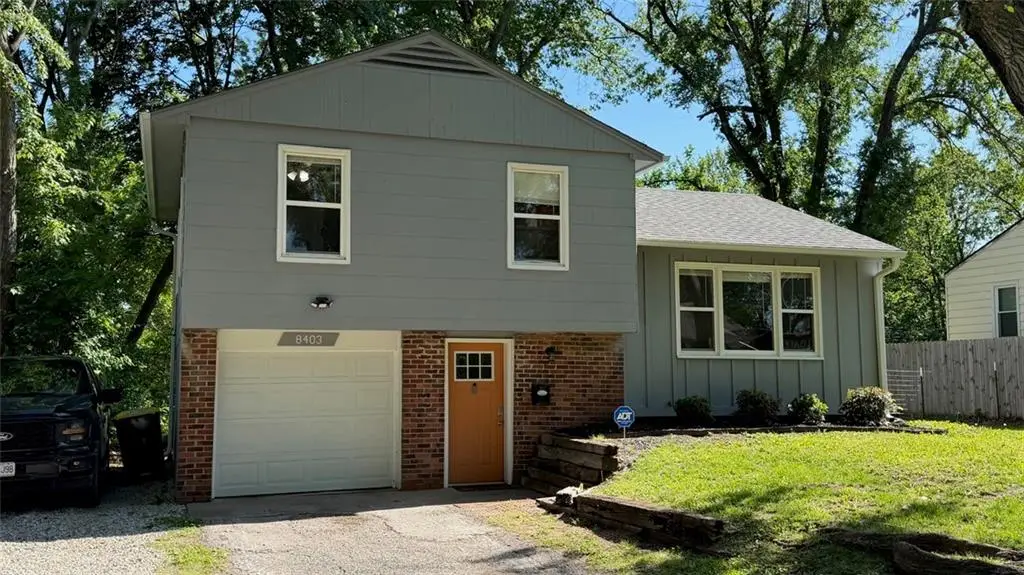 8403 E 110th Street, Kansas City, MO 64134 - #1