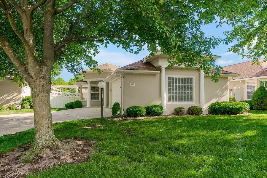809 NW North Ridge Court, Blue Springs, MO 64015 - #2