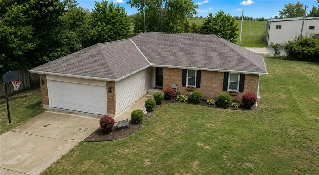 411 10th Street, Garden City, MO 64747 - #1