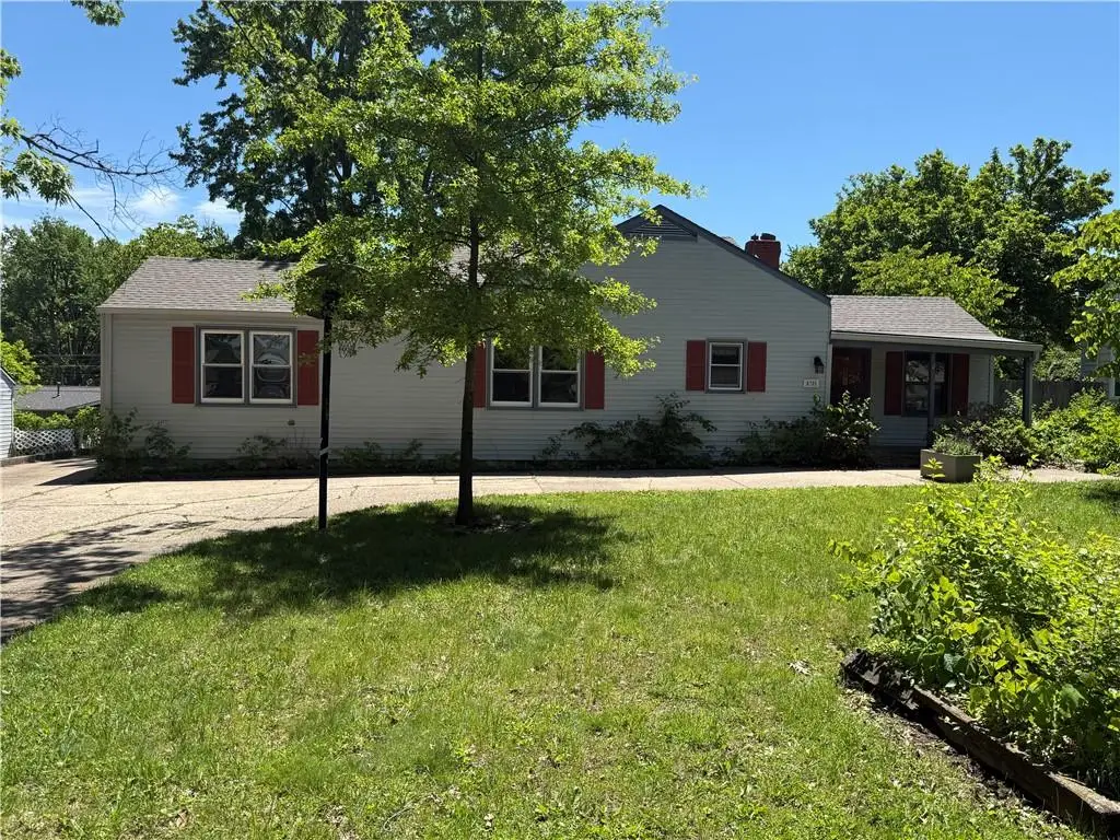 6701 W 77th Terrace, Overland Park, KS 66204 - #1