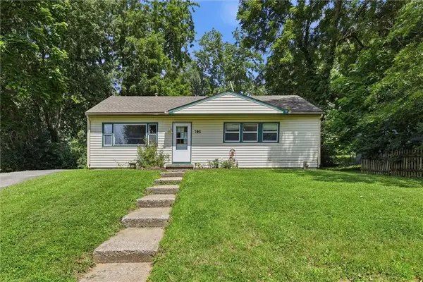 705 N 81st Terrace, Kansas City, KS 66112