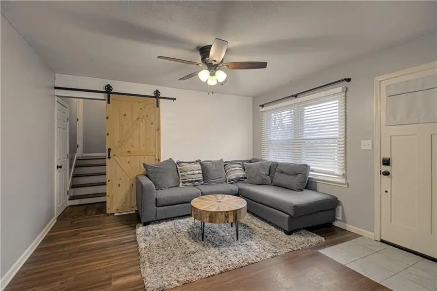 7909 N Pennsylvania Avenue, Kansas City, MO 64118 - #3