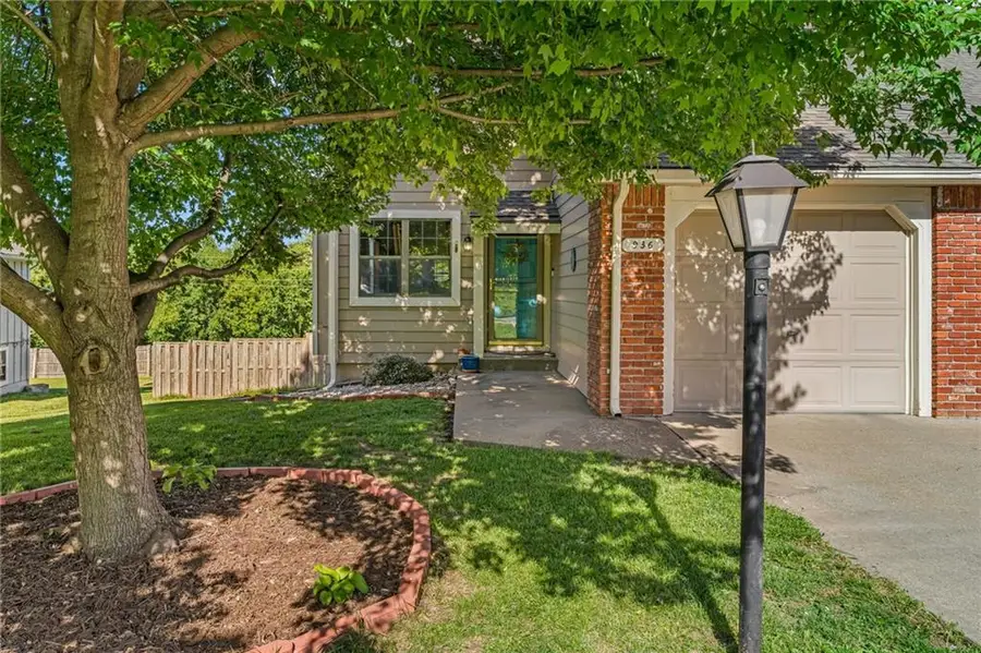 936 Alma Drive, Lawrence, KS 66049 - #2