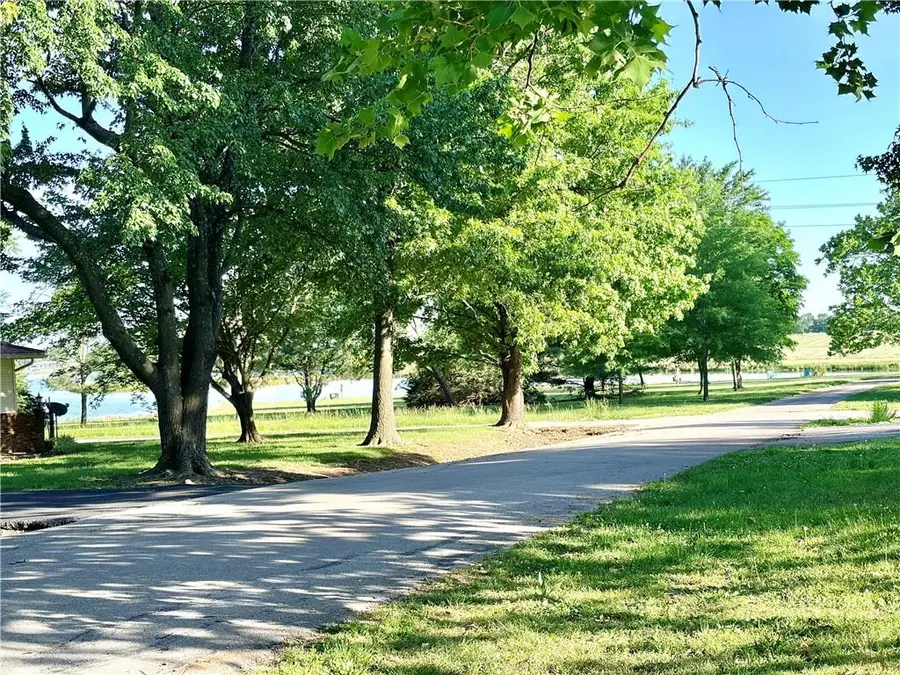 97 SW 5th Lane, Lamar, MO 64759 - #2