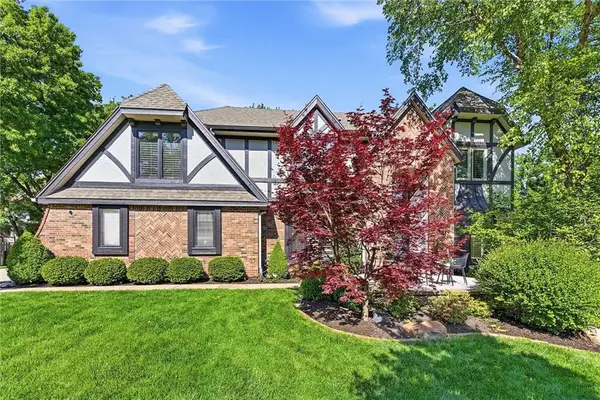 12204 Melrose Street, Overland Park, KS 66213
