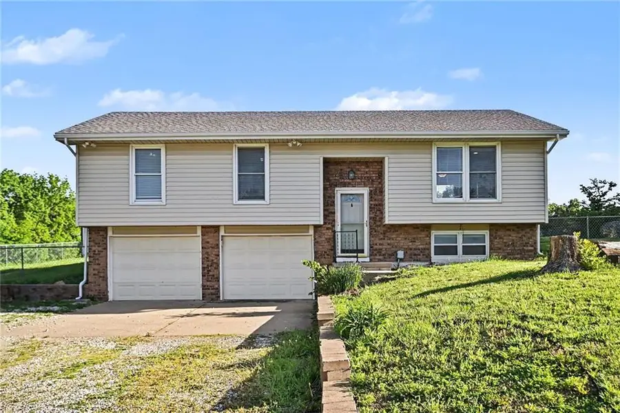 1104 3rd Street, Camden Point, MO 64018 - #2
