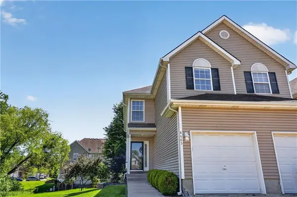 8665 NE 97th Terrace, Kansas City, MO 64157