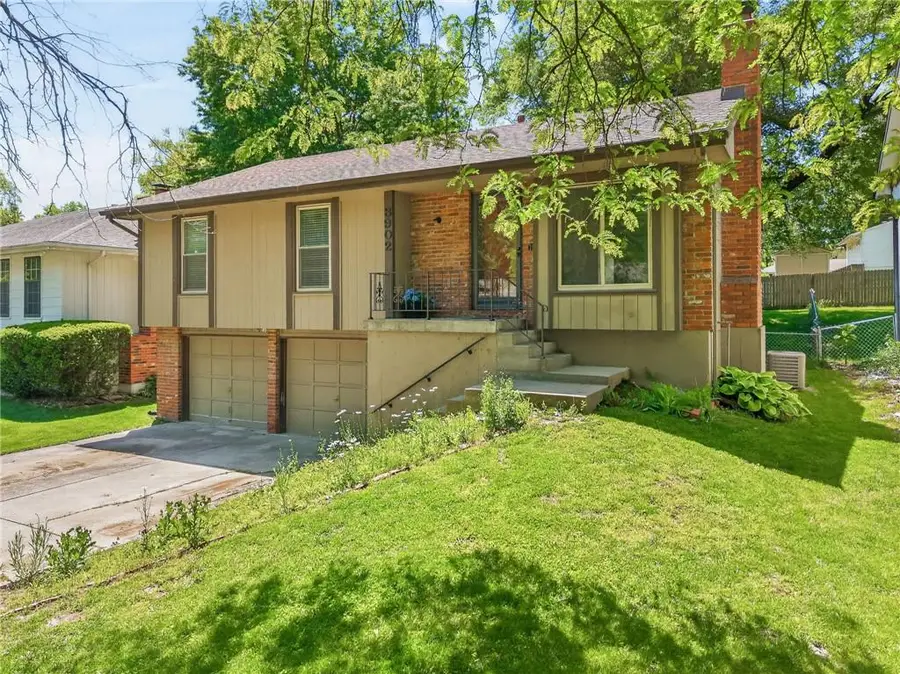 3902 N Colorado Avenue, Kansas City, MO 64117 - #2