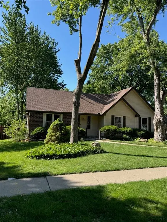1605 High Drive, Liberty, MO 64068