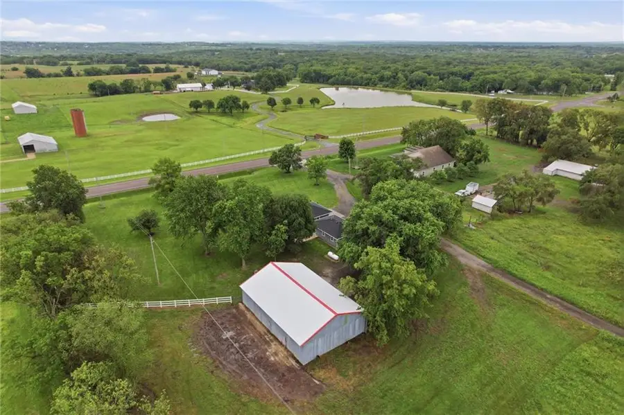 17341 158th Street, Basehor, KS 66007 - #3