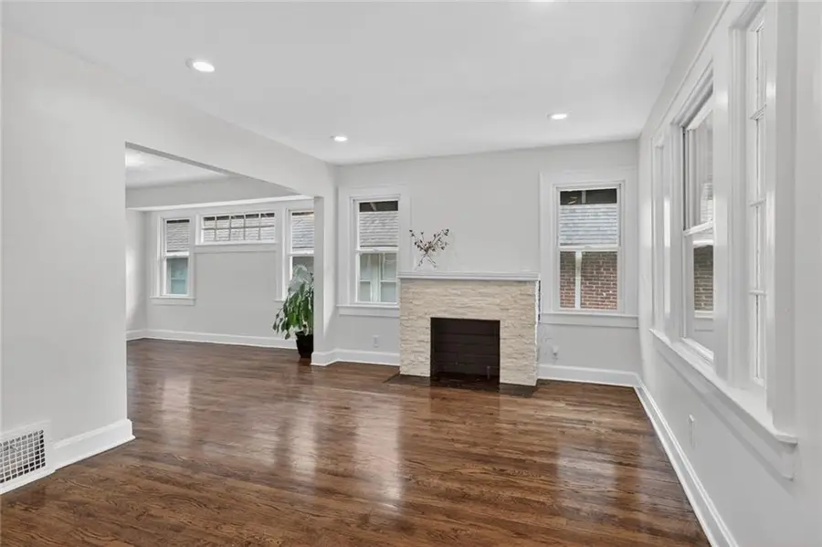 5831 Tracy Avenue, Kansas City, MO 64110 - #3