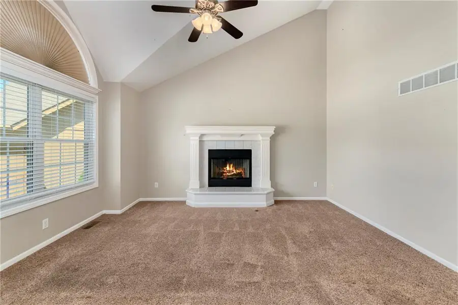 11915 N Holmes Court, Kansas City, MO 64155 - #3