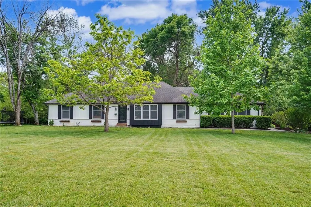 1769 N 300 Road, Baldwin City, KS 66006 - #1
