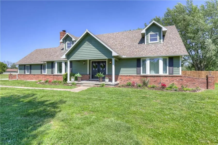 1810 N Free King Highway, Pittsburg, KS 66762 - #2